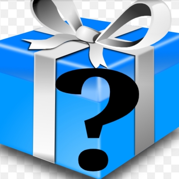 American Eagle Jeans Mystery Box Size Vari… - Picture 1 of 1
